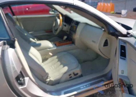 2005 Cadillac Xlr Standard из США, поврежденный, VIN 1G6YV34A955601929